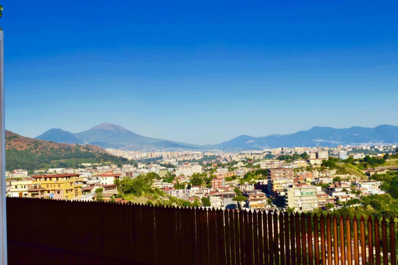 Sea View Apartment Napoli Eksteriør billede
